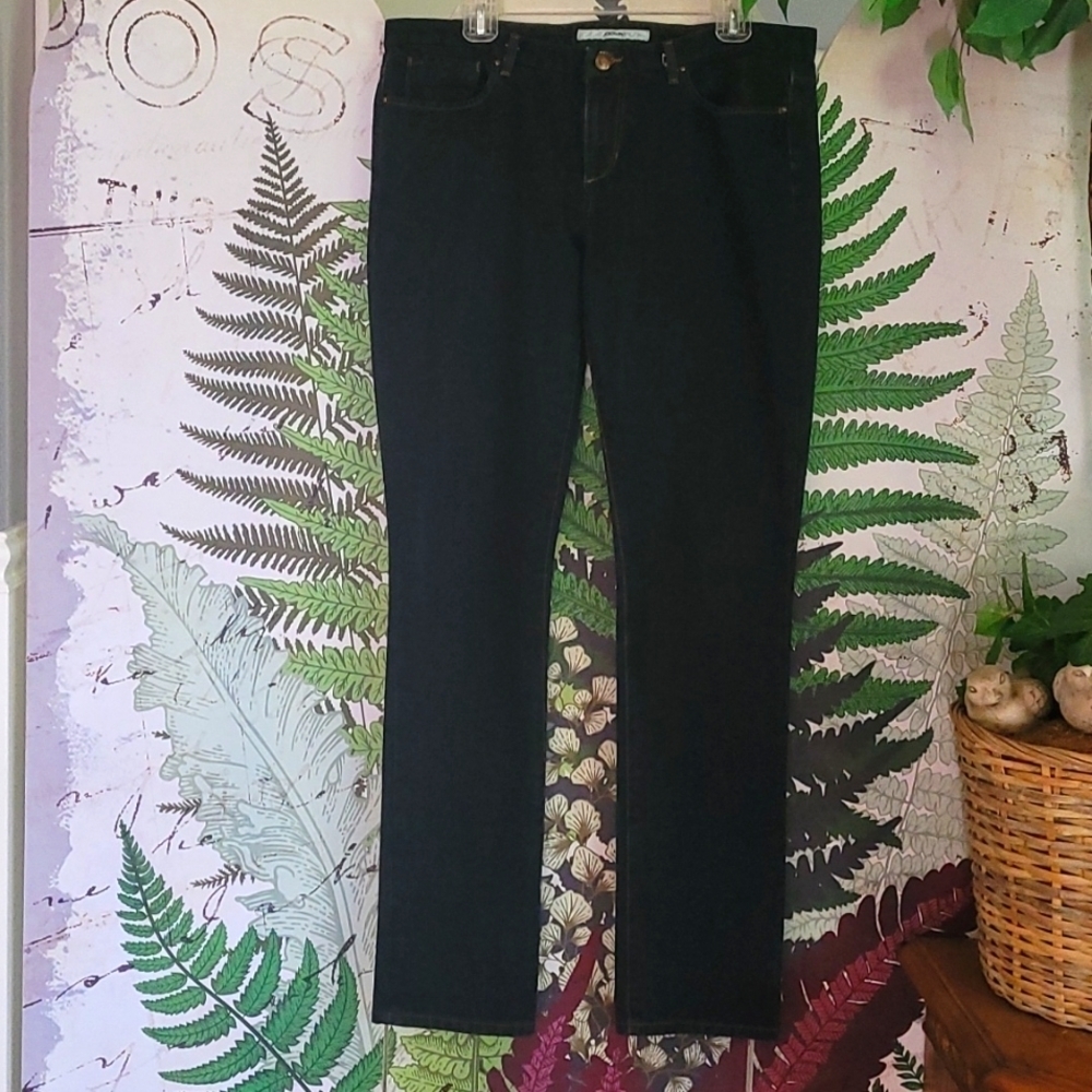 Joe's Jeans Cigarette Straight leg. Dark Mulholland wash. Size 32